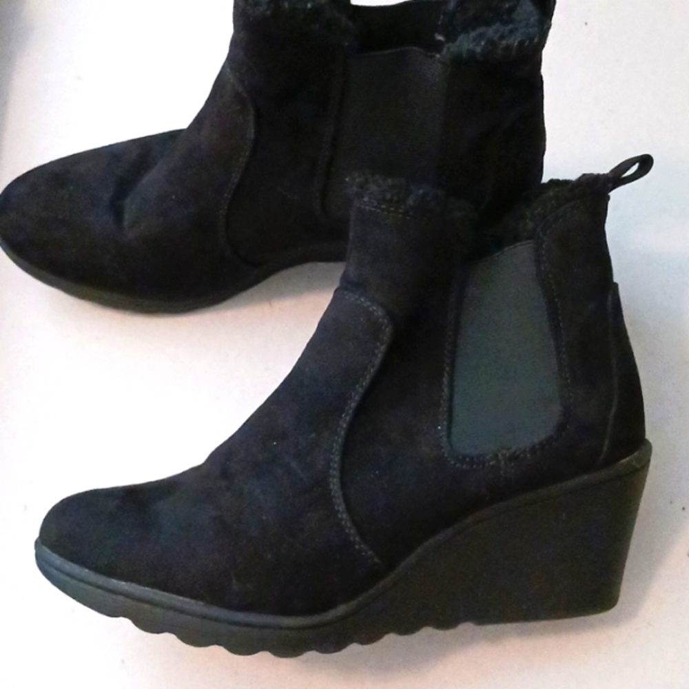 White mountain black booties